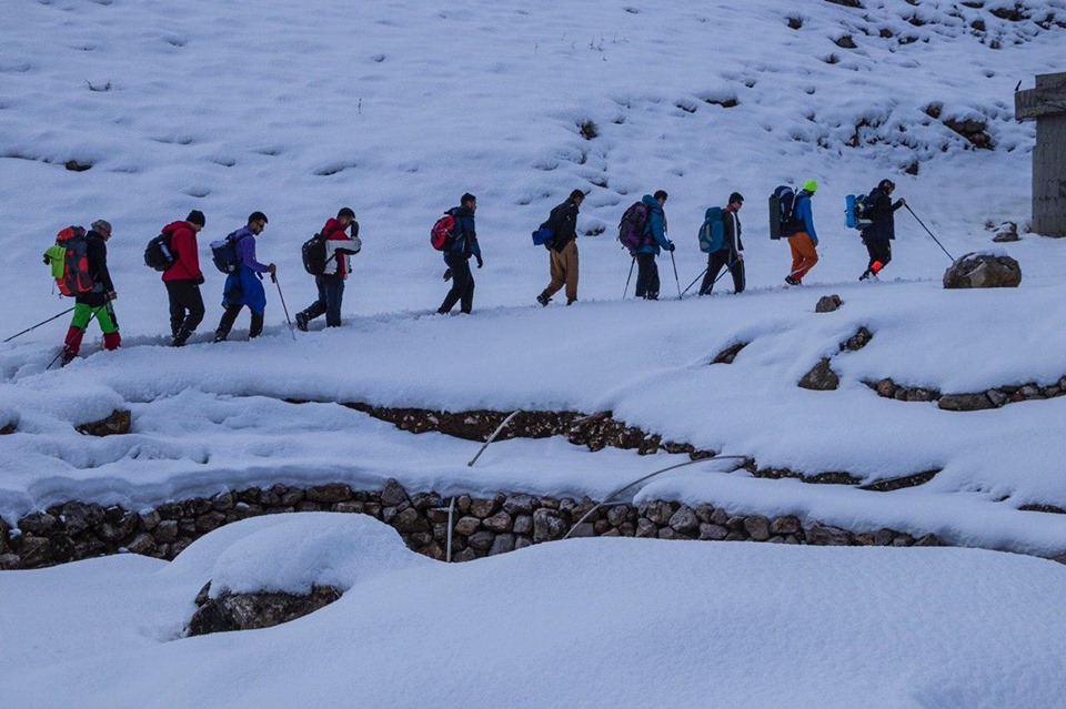 بالصور | متسلقون يتحدون الصعاب على جبال كوردستان